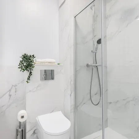 Mint Premium With Ac Center Apartman Varsó