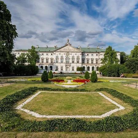 Mint Premium With Ac Center Warsaw