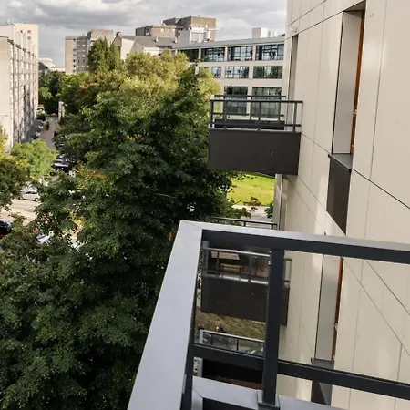 Mint Premium With Ac Center Appartement *