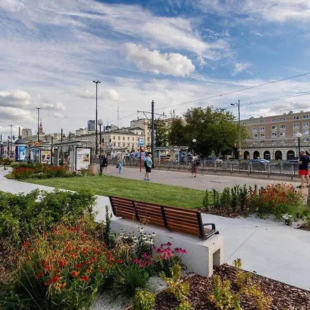 Mint Premium With Ac Center